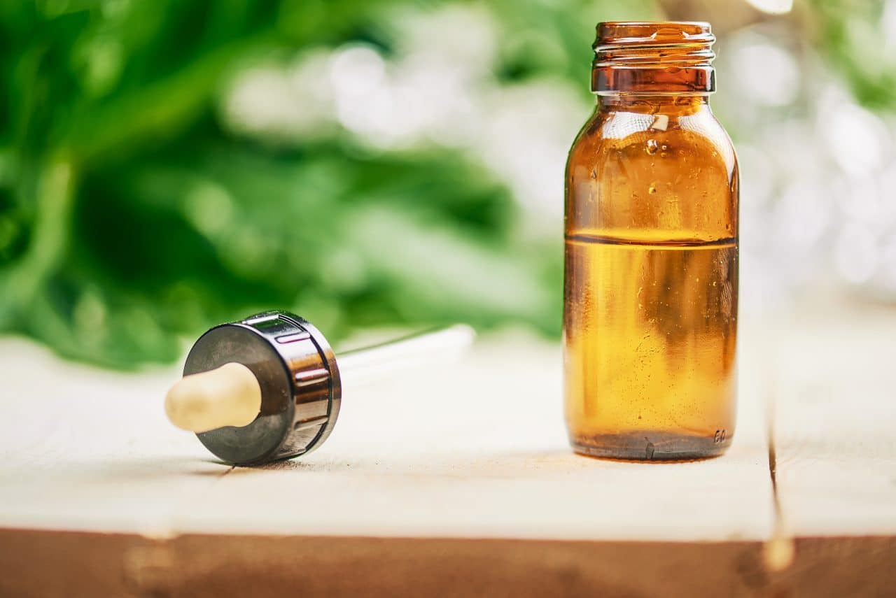 The Best Benefits of CBD Oil and Its Uses
